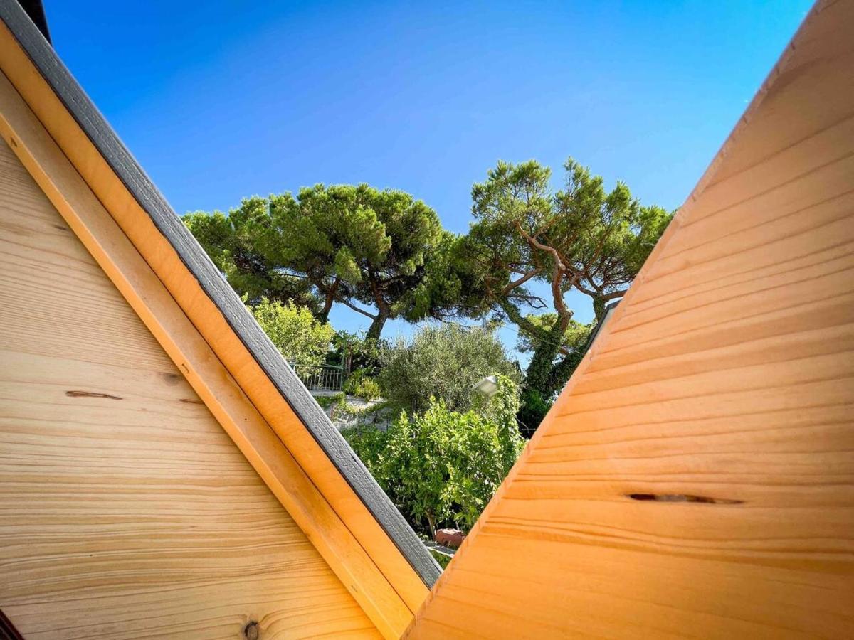Campo de lujo Starsbox Jacuzzi Privata E Piscina Vista Mare Celle Ligure